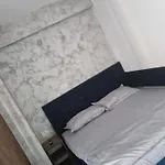 Raul Appartement Saturn